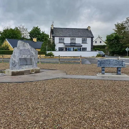 Holiday home St Martins Old Schoolhouse Ballyroe Tralee