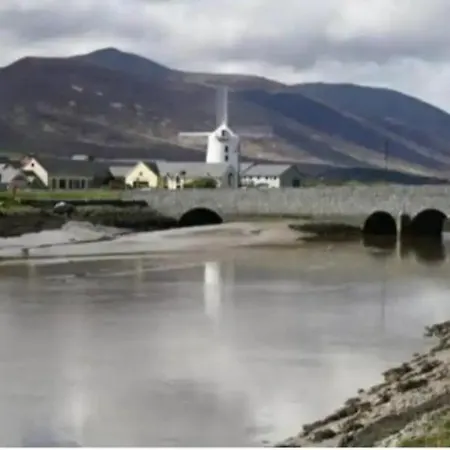 別荘 St Martins Old Schoolhouse Ballyroe *