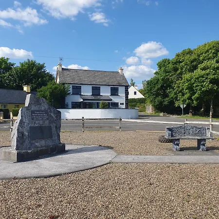 St Martins Old Schoolhouse Ballyroe Holiday home *