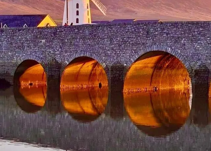 Nyaraló St Martins Old Schoolhouse Ballyroe