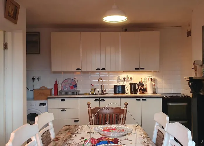 Nyaraló St Martins Old Schoolhouse Ballyroe *